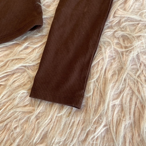 Naked Wardrobe Brown Ribbed Crop Long Sleeve Slit Top sz M - Picture 5 of 9